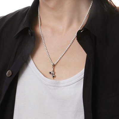 シルバーネックレス