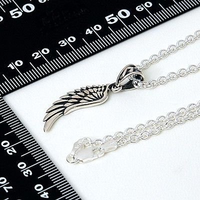 シルバーネックレス