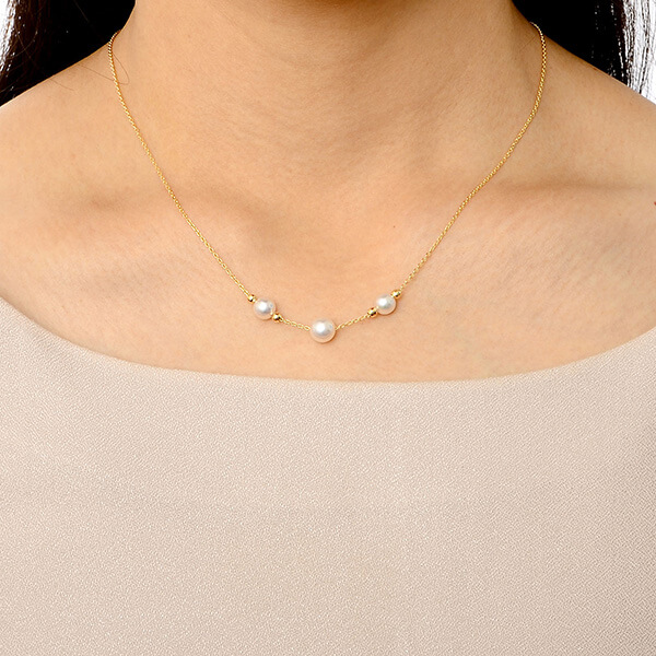 イエローゴールドネックレス