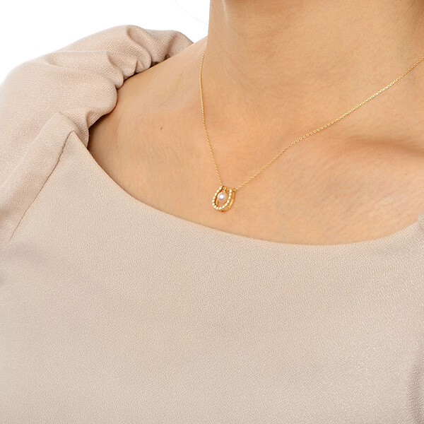 イエローゴールドネックレス