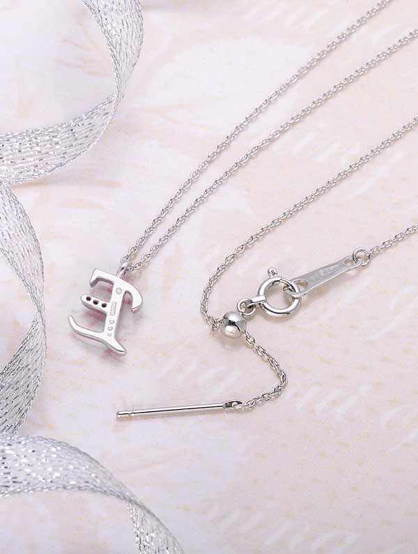 イエローゴールドネックレス