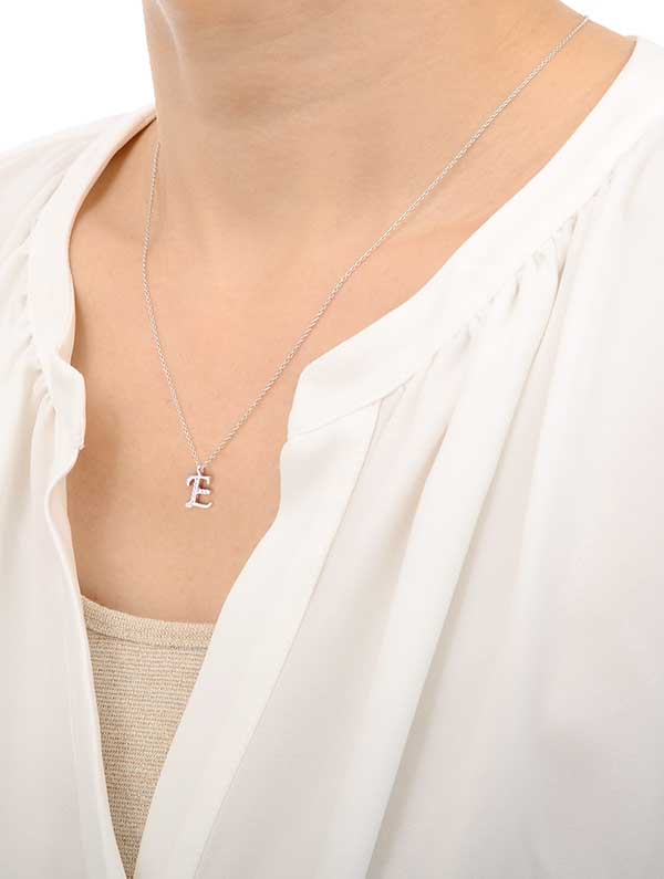 イエローゴールドネックレス