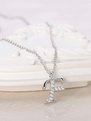 イエローゴールドネックレス