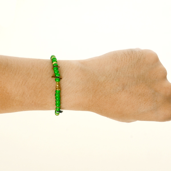 ビーズブレスレット