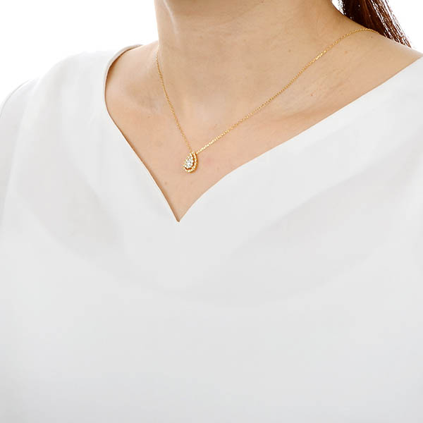 イエローゴールドネックレス