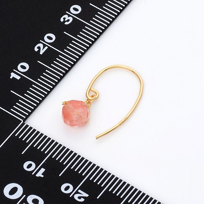 ゴールドフィルドピアス