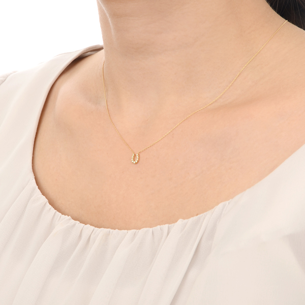 イエローゴールドネックレス