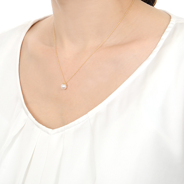 イエローゴールドネックレス