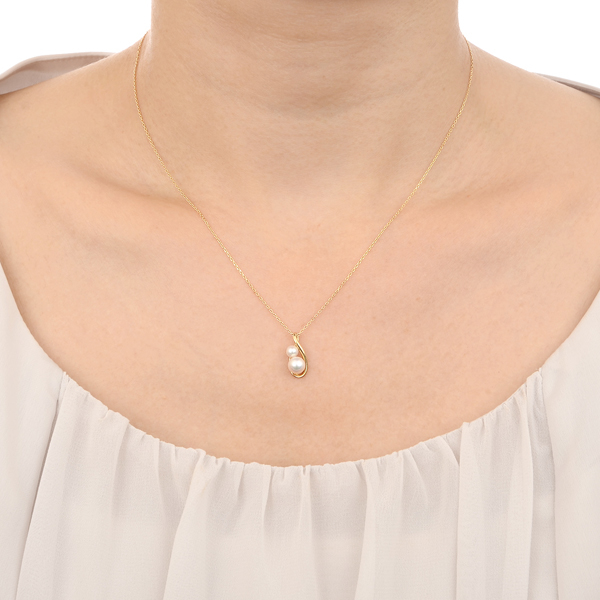 イエローゴールドネックレス