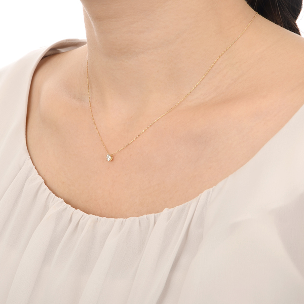 イエローゴールドネックレス