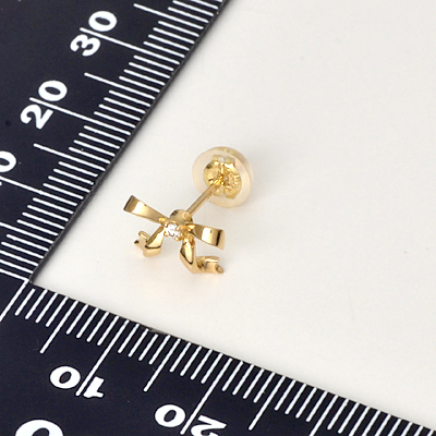 ゴールドピアス