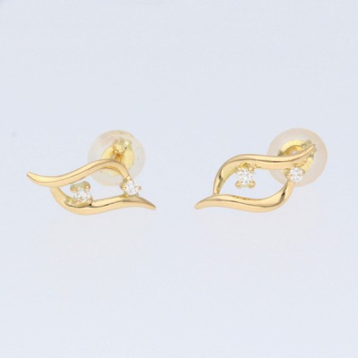 イエローゴールドピアス