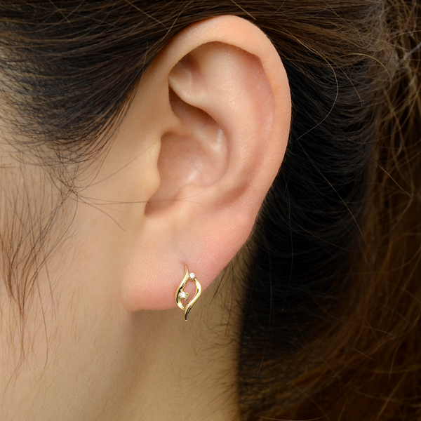 イエローゴールドピアス