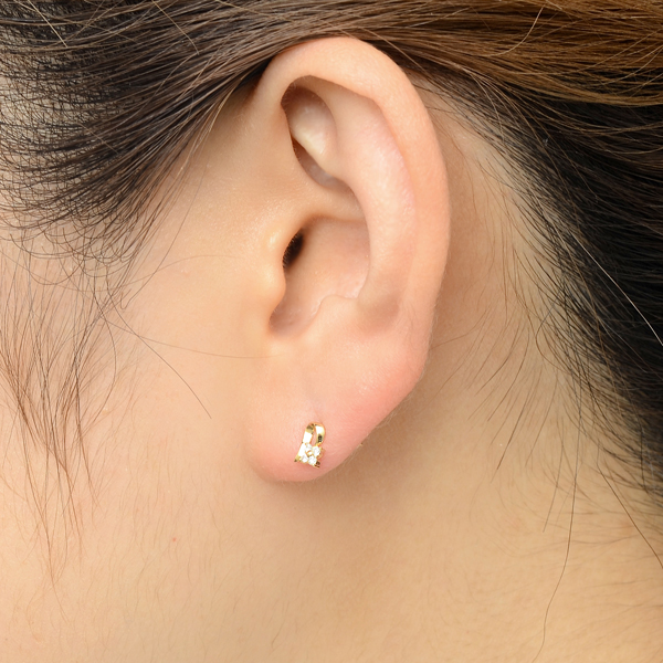 イエローゴールドピアス