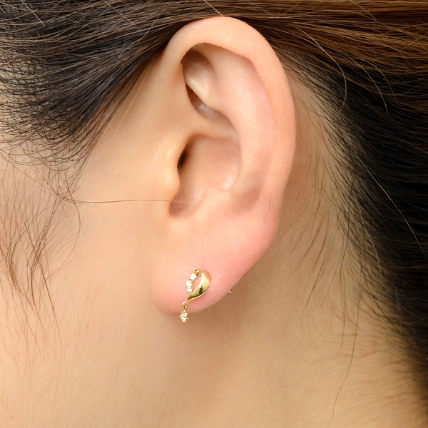 イエローゴールドピアス