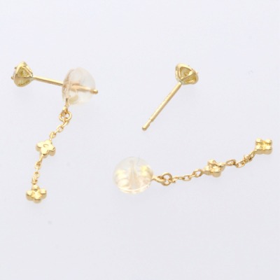 イエローゴールドピアス