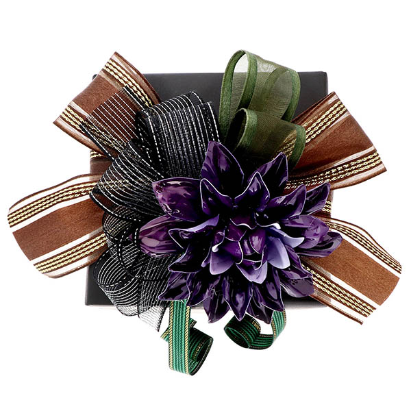 ギフトラッピング 包装紙黒 ヴァイオレットフラワー
