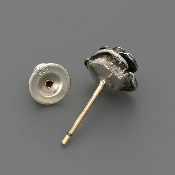 シルバースタッドピアス(片耳用)