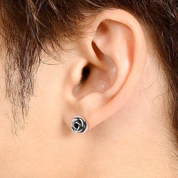 シルバースタッドピアス(片耳用)