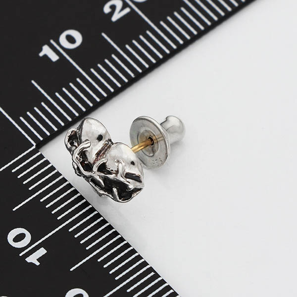 シルバースタッドピアス(片耳用)