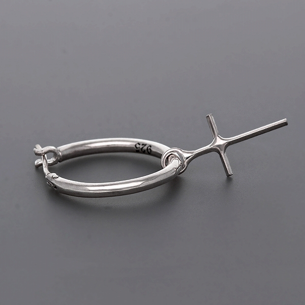 シルバーピアス