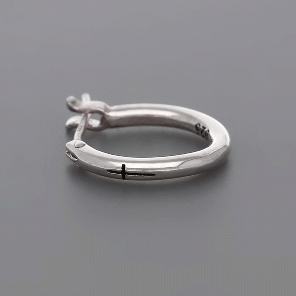 シルバーピアス