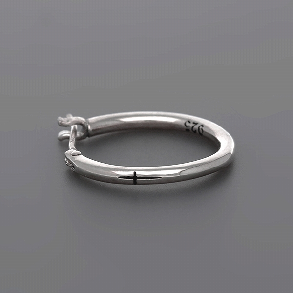 シルバーピアス