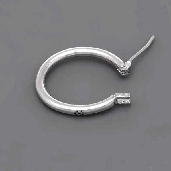 シルバーピアス