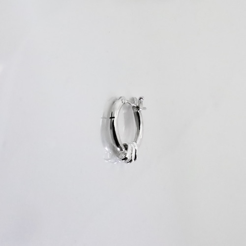 シルバーピアス