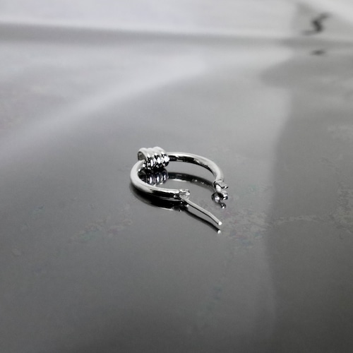 シルバーピアス