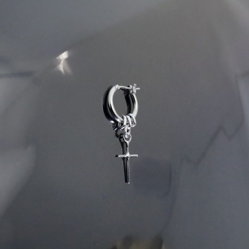 シルバーピアス