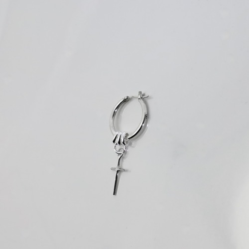 シルバーピアス