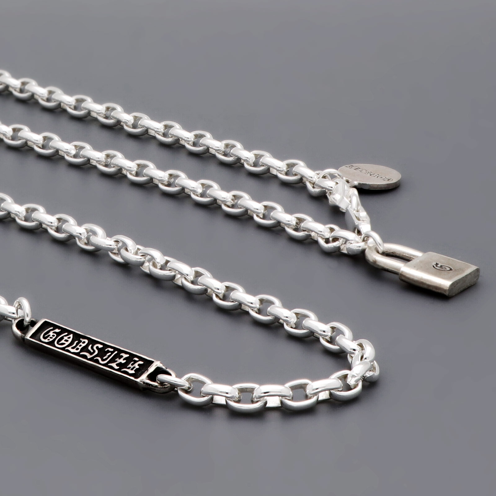 シルバーネックレス