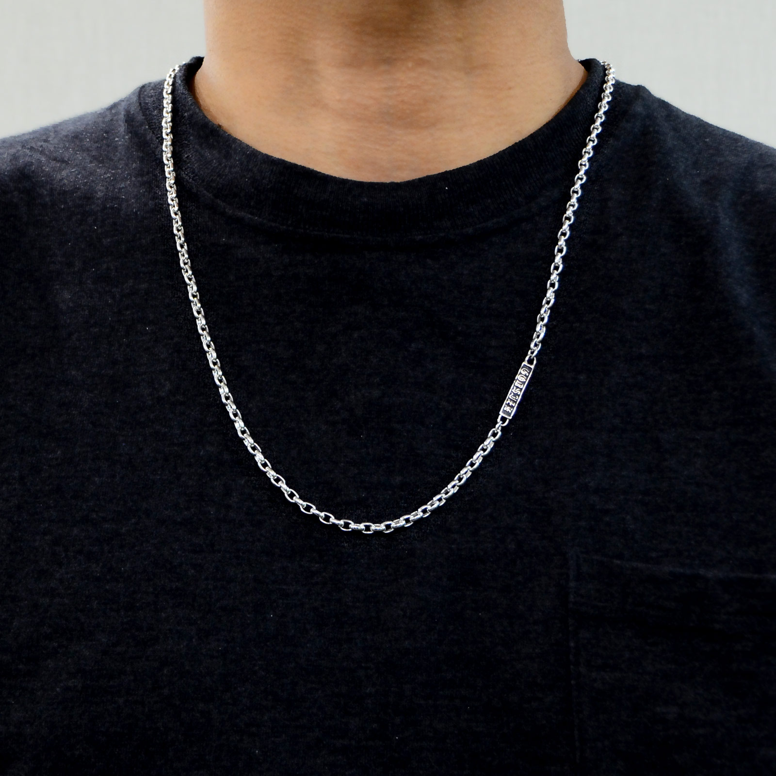 シルバーネックレス