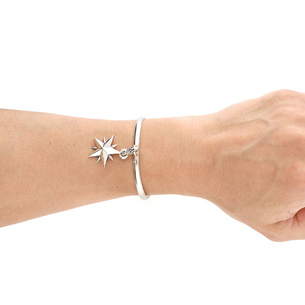 シルバーバングル