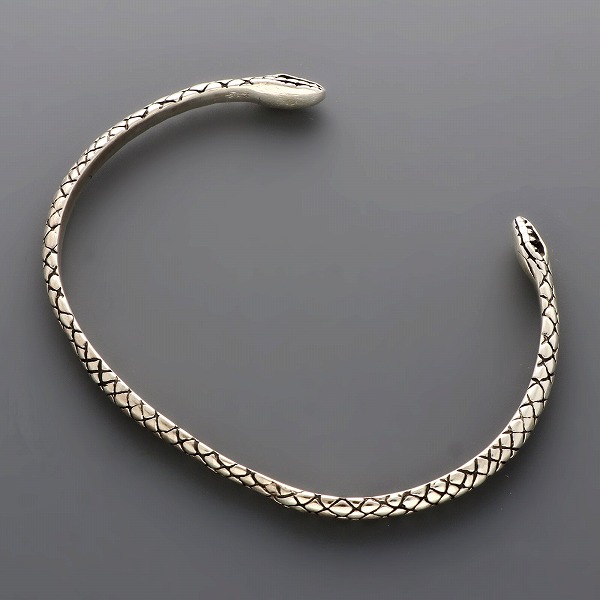 シルバーバングル