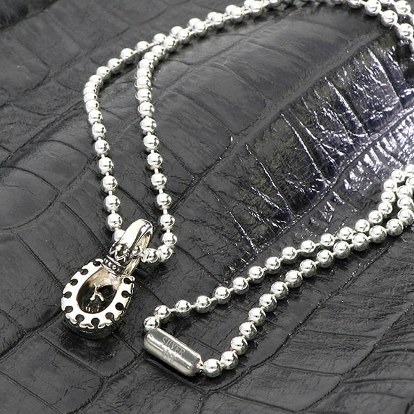 シルバーペンダント