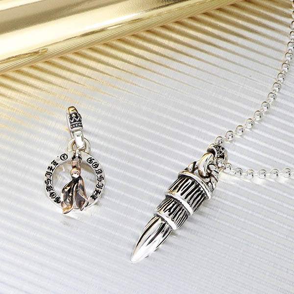 シルバーペンダント