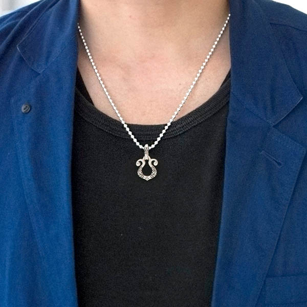 シルバーペンダント