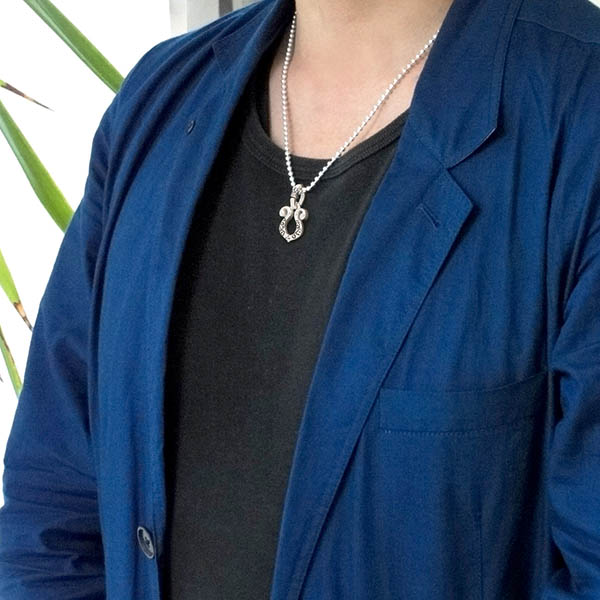 シルバーペンダント