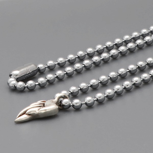 シルバーチェーンネックレス