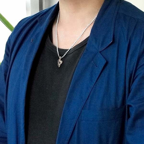 シルバーチェーンネックレス