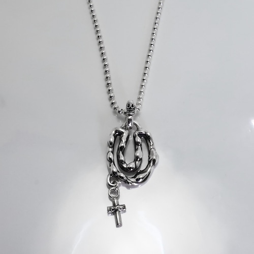 シルバーネックレス