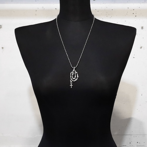 シルバーネックレス