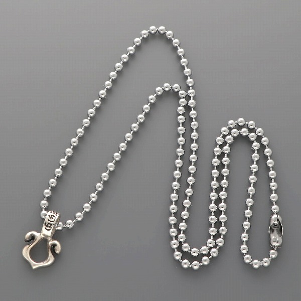 シルバーチェーンネックレス