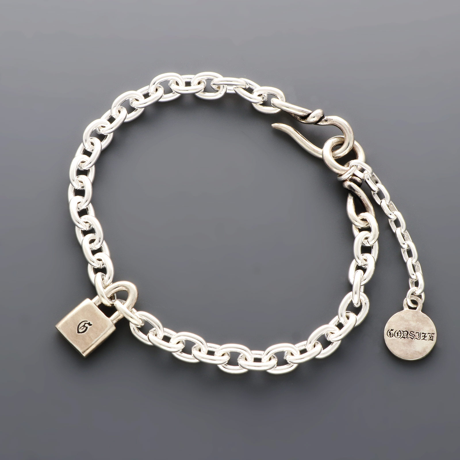 シルバーブレスレット