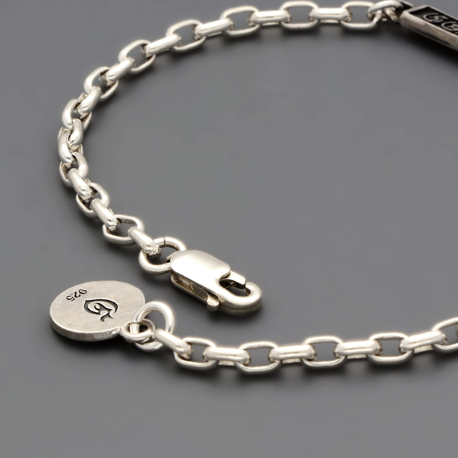 シルバーブレスレット