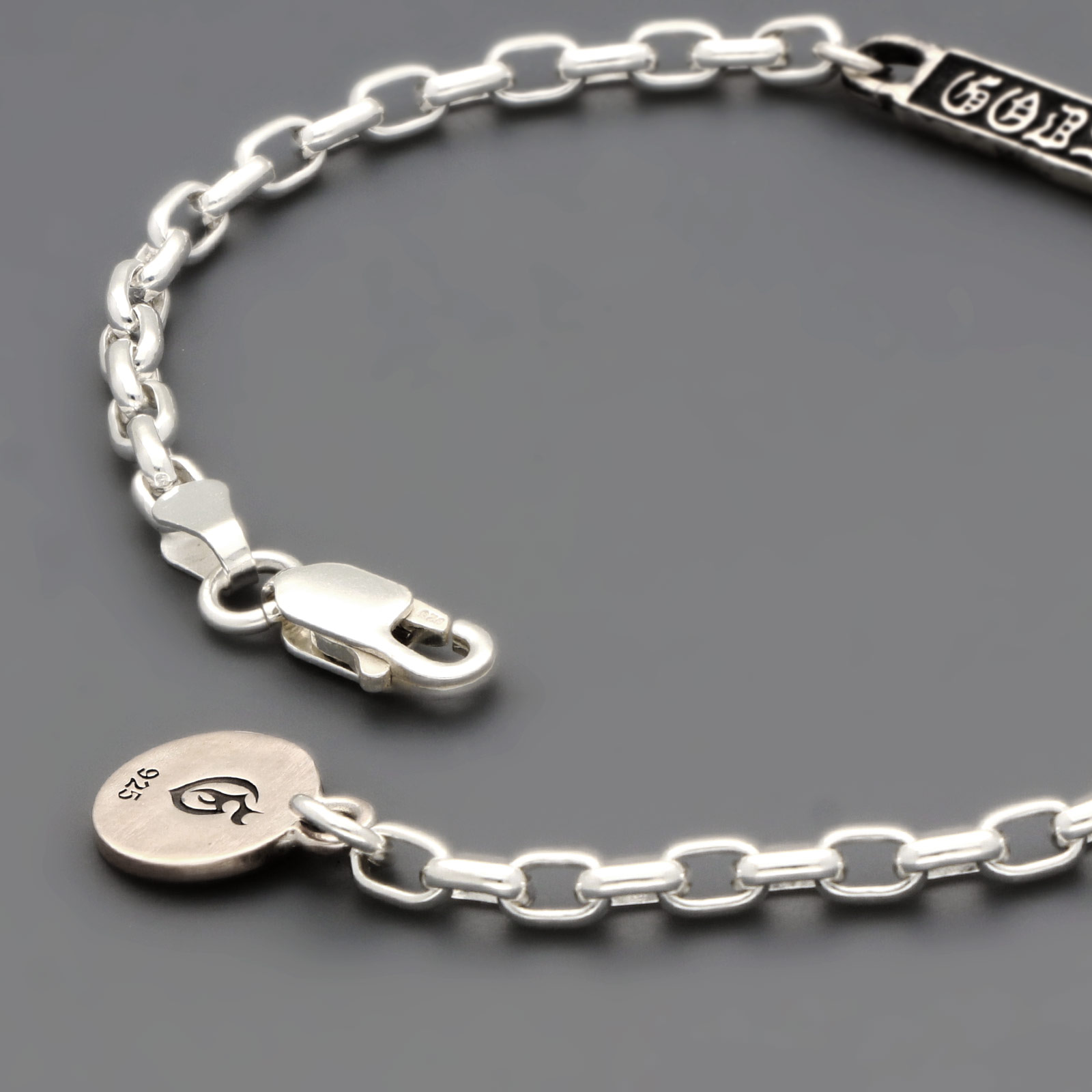 シルバーブレスレット