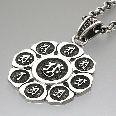 シルバーネックレス