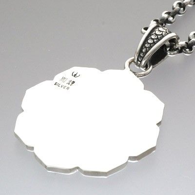 シルバーネックレス